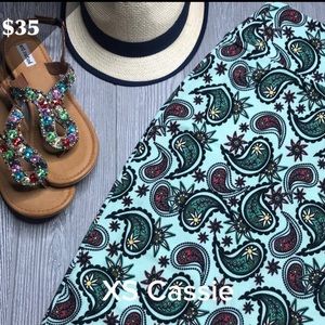 Lularoe cassie skirt